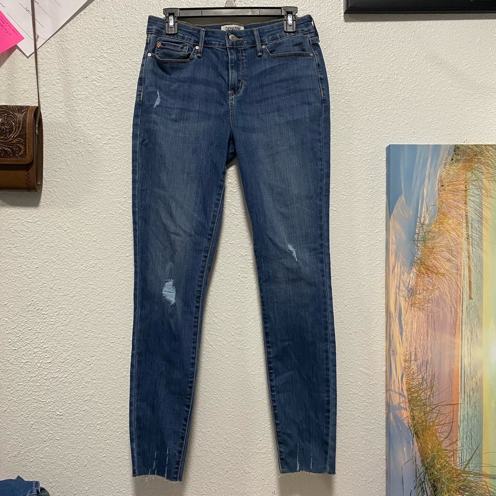 Levi Denizen Mid-Rise Skinny Jeans